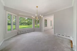 1884 Tweed Rd, Inverness, IL 60067 - Photo 7