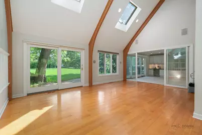 1884 Tweed Road, Inverness, IL 60067 - Photo 17