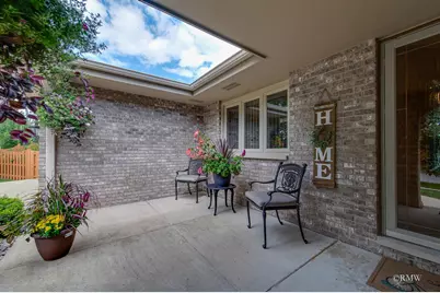 885 Brewster Lane, Bartlett, IL 60103 - Photo 5