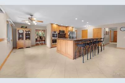 885 Brewster Lane, Bartlett, IL 60103 - Photo 15