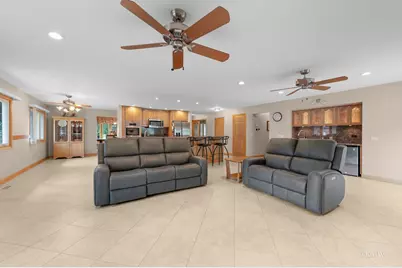 885 Brewster Lane, Bartlett, IL 60103 - Photo 21