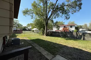 5208 Keith Dr, Richton Park, IL 60471 - Photo 15