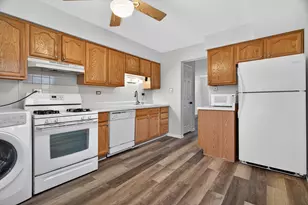 9156 W 161st Pl, Orland Hills, IL 60487 - Photo 7