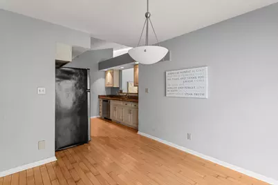 2410 Stillwater Drive, Champaign, IL 61821 - Photo 7