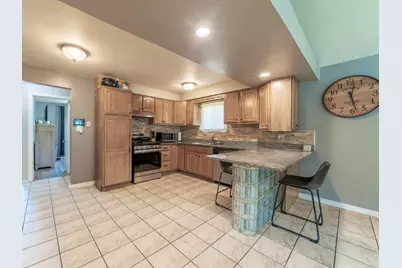 17519 Community Street, Lansing, IL 60438 - Photo 9