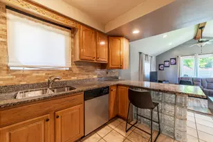 17519 Community St, Lansing, IL 60438 - Photo 13