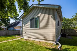 17519 Community St, Lansing, IL 60438 - Photo 33