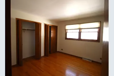 651 N Kenilworth Avenue, Elmhurst, IL 60126 - Photo 11