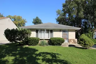 651 N Kenilworth Ave, Elmhurst, IL 60126 - Photo 1