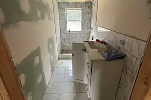 242 Highland Rd, Willowbrook, IL 60527 - Photo 15