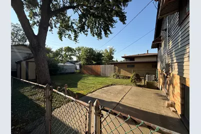 154 S Pamela Drive, Chicago Heights, IL 60411 - Photo 13