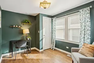 [Address not provided], Evanston, IL 60201 - Photo 9