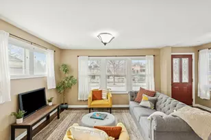 [Address not provided], Evanston, IL 60201 - Photo 5