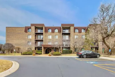 2100 Valencia Drive #203-B, Northbrook, IL 60062 - Photo 1