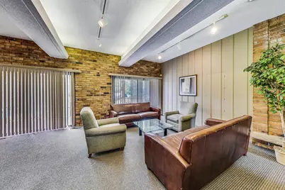 2100 Valencia Drive #203-B, Northbrook, IL 60062 - Photo 31