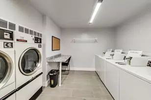 2100 Valencia Dr, Northbrook, IL 60062 - Photo 23