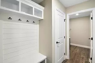 706 Cates Dr, Mahomet, IL 61853 - Photo 17