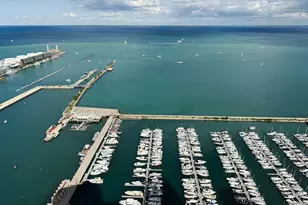 211 N Harbor Dr, Chicago, IL 60601 - Photo 41