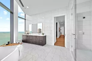 211 N Harbor Dr, Chicago, IL 60601 - Photo 27