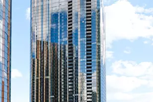 211 N Harbor Dr, Chicago, IL 60601 - Photo 1