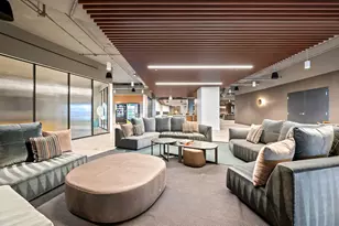 211 N Harbor Dr, Chicago, IL 60601 - Photo 57