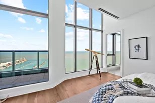 211 N Harbor Dr, Chicago, IL 60601 - Photo 29