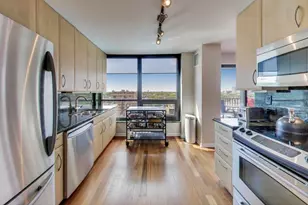 2020 N Lincoln Park W, Chicago, IL 60614 - Photo 17