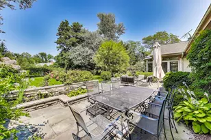 1295 Sunview Ln, Winnetka, IL 60093 - Photo 31