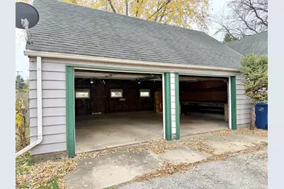 1668 Chartres Street, Lasalle, IL 61301 - Photo 17