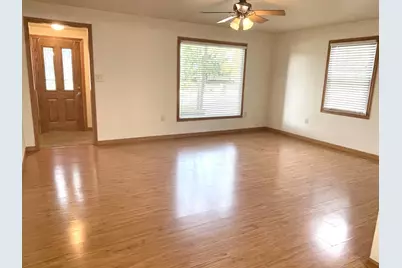 1668 Chartres Street, Lasalle, IL 61301 - Photo 5