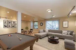 357 Lucille Ln, Schaumburg, IL 60194 - Photo 11