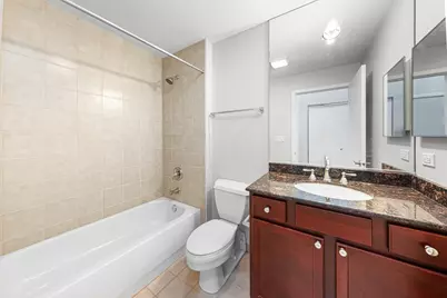 1001 W 15th Street #342, Chicago, IL 60608 - Photo 15