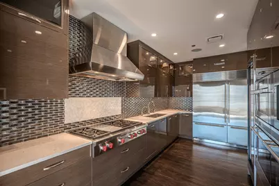 270 E Pearson Street #701-801, Chicago, IL 60611 - Photo 7