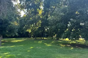 130 Crab Apple Ln, Oak Brook, IL 60523 - Photo 1