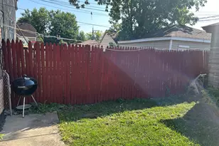 7130 S Richmond St, Chicago, IL 60629 - Photo 19