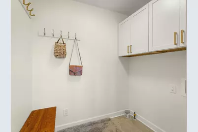 9281 Auburn Road, Winnebago, IL 61088 - Photo 21