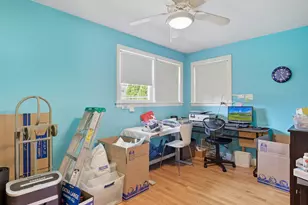 8728 Trumbull Ave, Skokie, IL 60076 - Photo 13