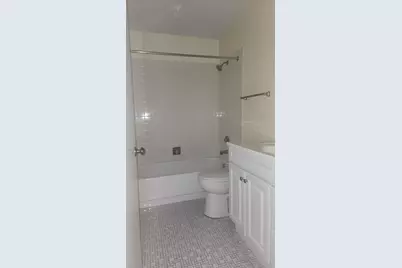 826 Thornton Court #2AL, Schaumburg, IL 60193 - Photo 7