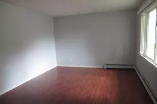 114 N Chase St, Monticello, IL 61856 - Photo 3