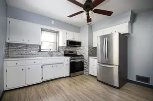 5533 S Menard Ave, Chicago, IL 60638 - Photo 11