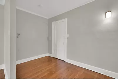 1755 E 55th Street #301, Chicago, IL 60615 - Photo 9