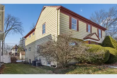 240 N Willow Road, Elmhurst, IL 60126 - Photo 39