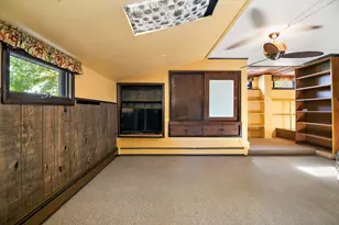 201 E Vanderkarr Rd, Saint Anne, IL 60964 - Photo 17