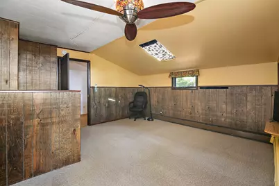 201 E Vanderkarr Road, Saint Anne, IL 60964 - Photo 19