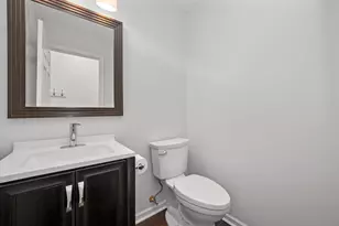 2468 Reflections Dr, Aurora, IL 60502 - Photo 7