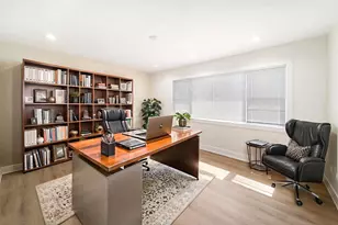 106 E 22nd St, Lombard, IL 60148 - Photo 7