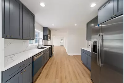 106 E 22nd Street, Lombard, IL 60148 - Photo 15