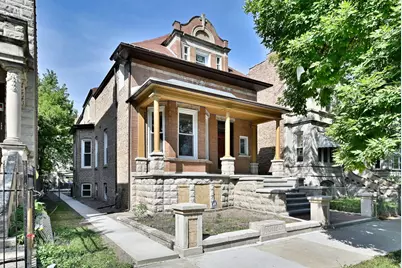 1654 S Millard Avenue, Chicago, IL 60623 - Photo 1