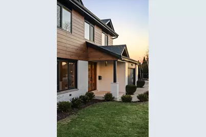 805 S Tures Lane, Des Plaines, IL 60018 - Photo 3