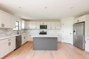 985 Spring St, Manteno, IL 60950 - Photo 19